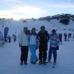 Meet your Posher, Simon